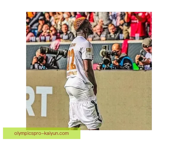 博尼法斯在本赛季中的禁区威胁持续提升，成为对手防线的关键考验。